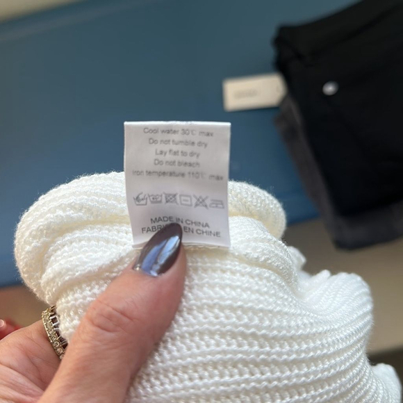 Scoop Neck Knit Sweater Tank Top Tunic in White Size Large - Picture 9 of 9